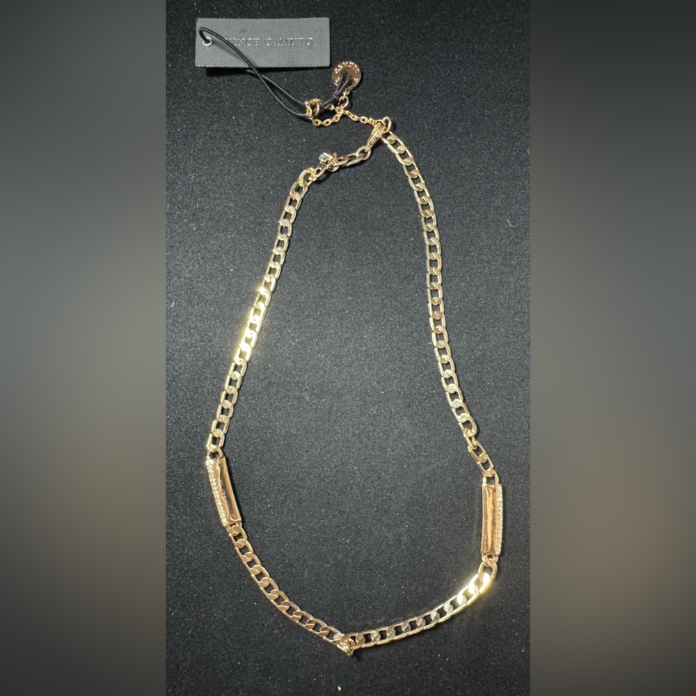 Elegant Gold Chain Necklace